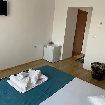 Homestay Vila Nicole *